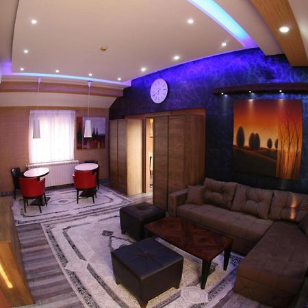 Rooms&Restaurant 43 Βελιγράδι Εξωτερικό φωτογραφία