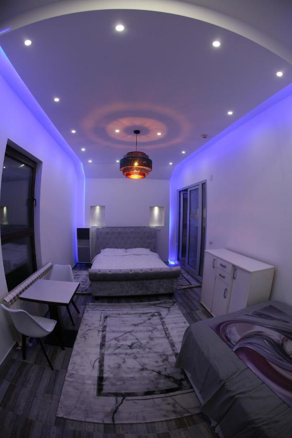 Rooms&Restaurant 43 Βελιγράδι Εξωτερικό φωτογραφία