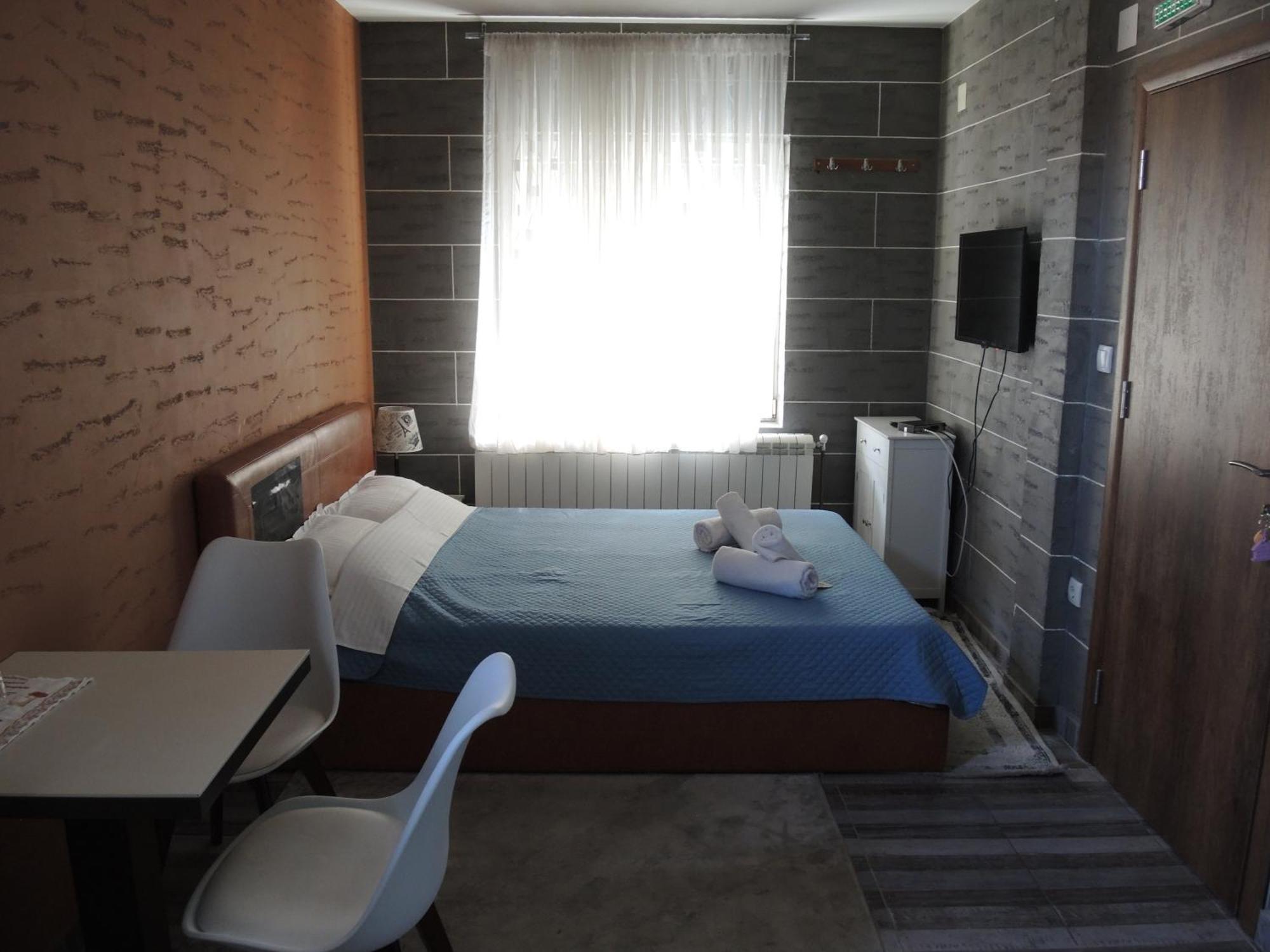 Rooms&Restaurant 43 Βελιγράδι Εξωτερικό φωτογραφία