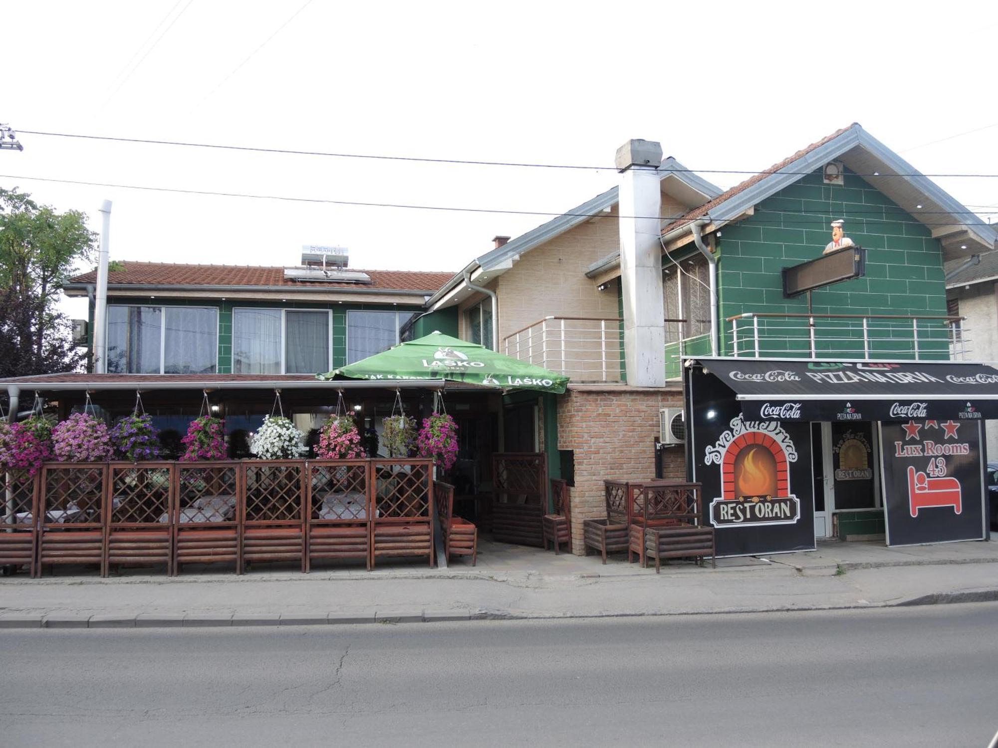 Rooms&Restaurant 43 Βελιγράδι Εξωτερικό φωτογραφία